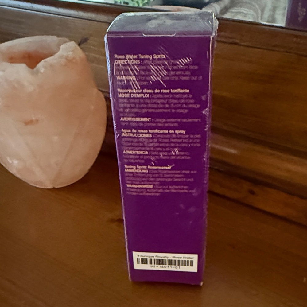 Younique Royalty Rose Water Toning Spritz - Purple - Picture 2 of 3